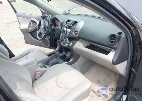 2011 Toyota Rav4 z USA, uszkodzony, nr VIN 2T3BF4DVXBW119094